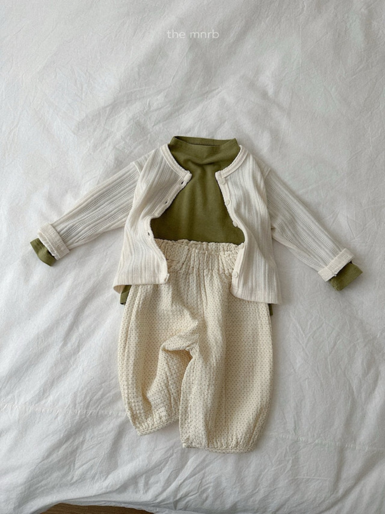 韓国子供服 / minirobe / 26Autumn / ハーフネックTシャツ / 秋服 *S~XL*