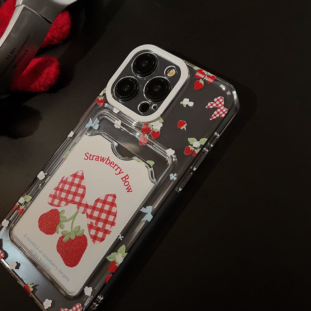 ラブラリー新品未開封いちごiPhoneケース13.14 ストロベリー LOVERARY by FEILER ストロベリードット スマホケース - メルカリ