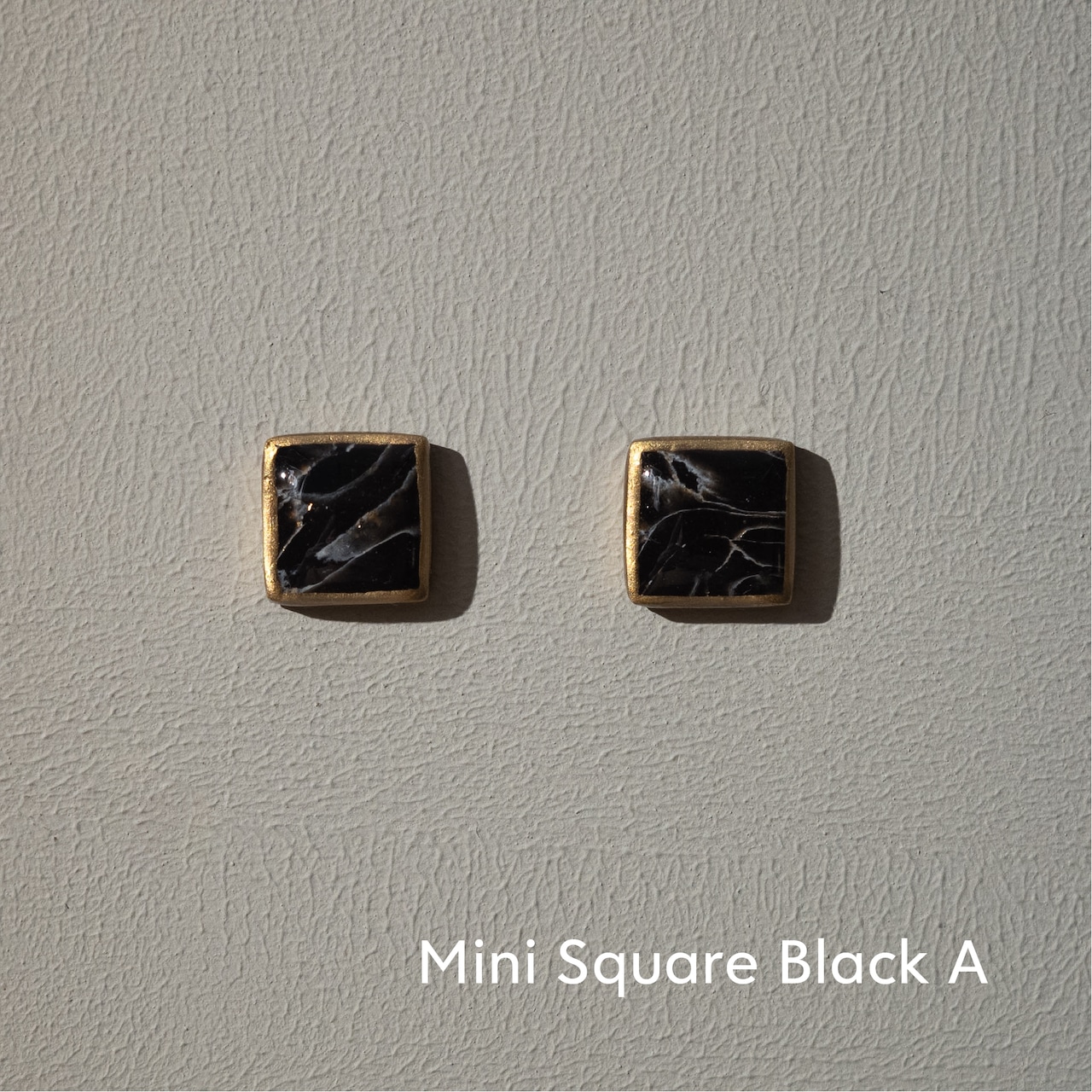 LOOP hogu v1 : Mini stones