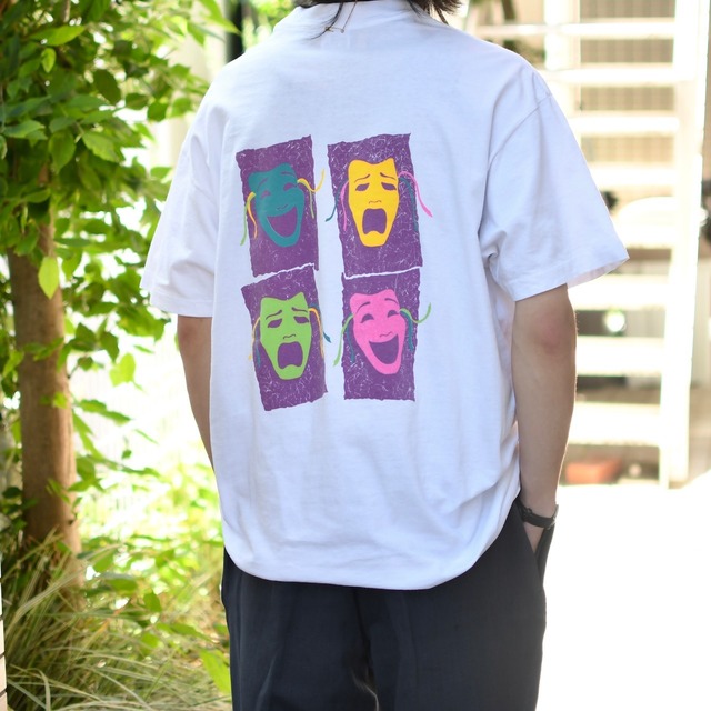 90's four face print tee