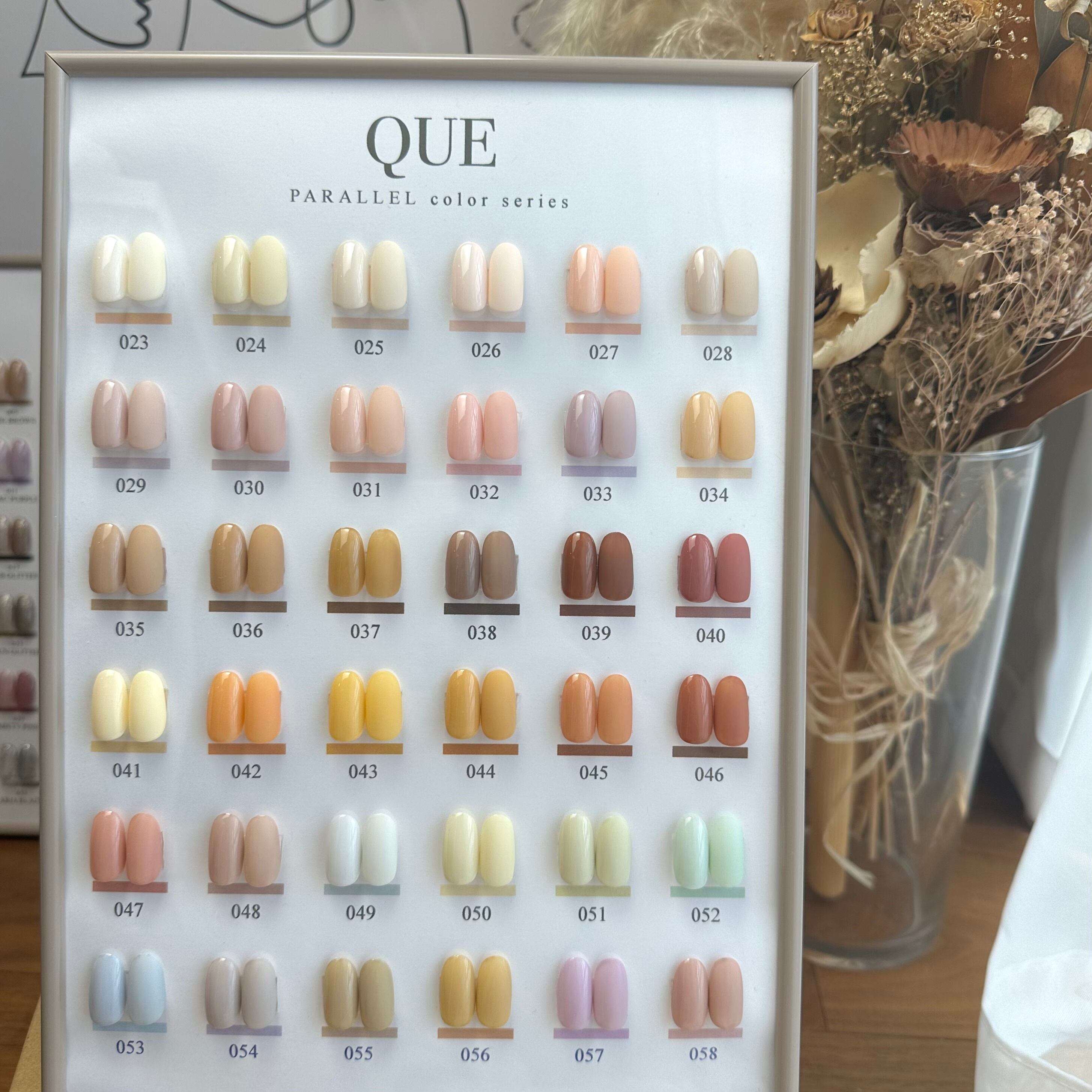 パラレルカラー/コンテナ3g】QUE GEL 023〜058 | J.O.NAILS STORE