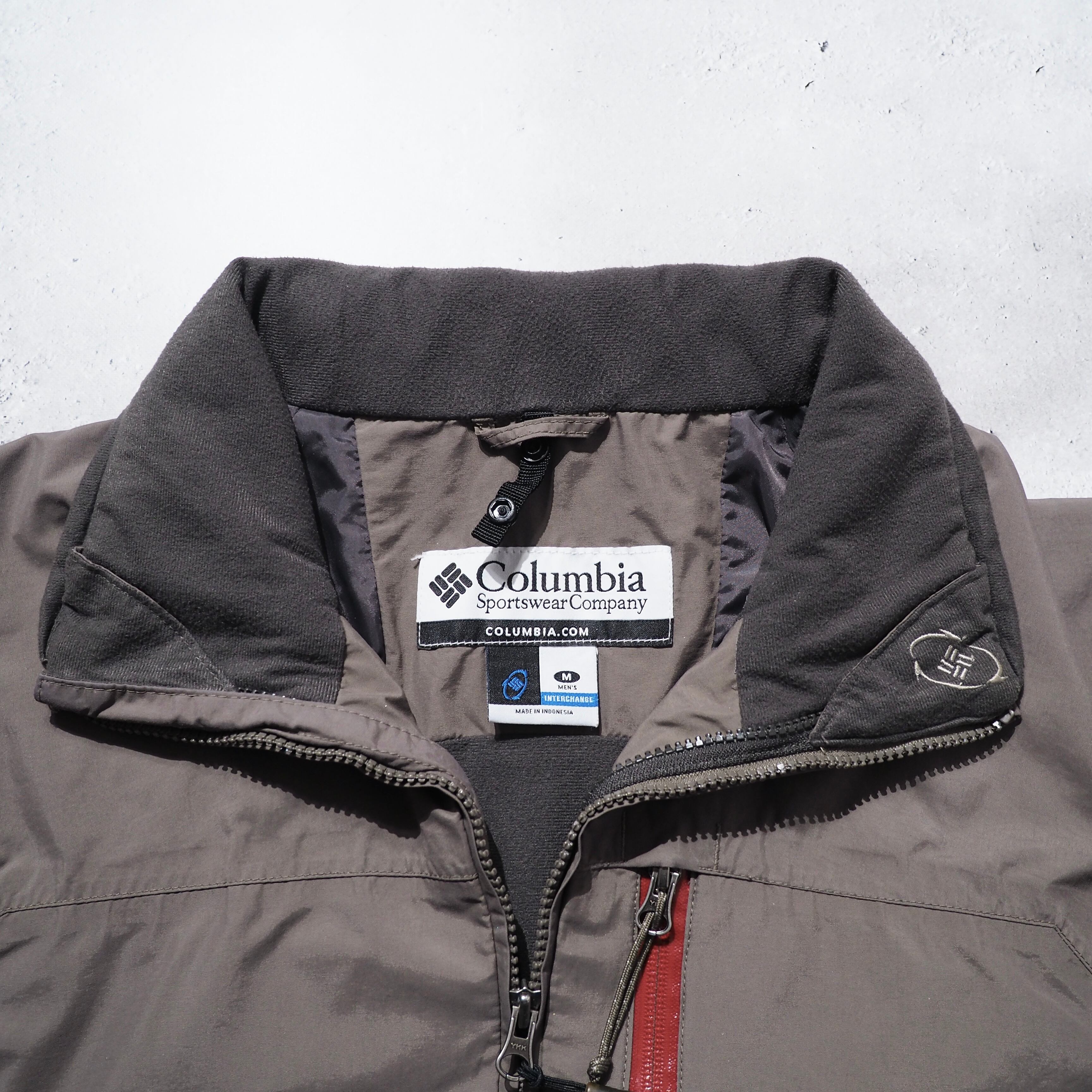 " Columbia Omni - Tech " High neck Full zip nylon jacket