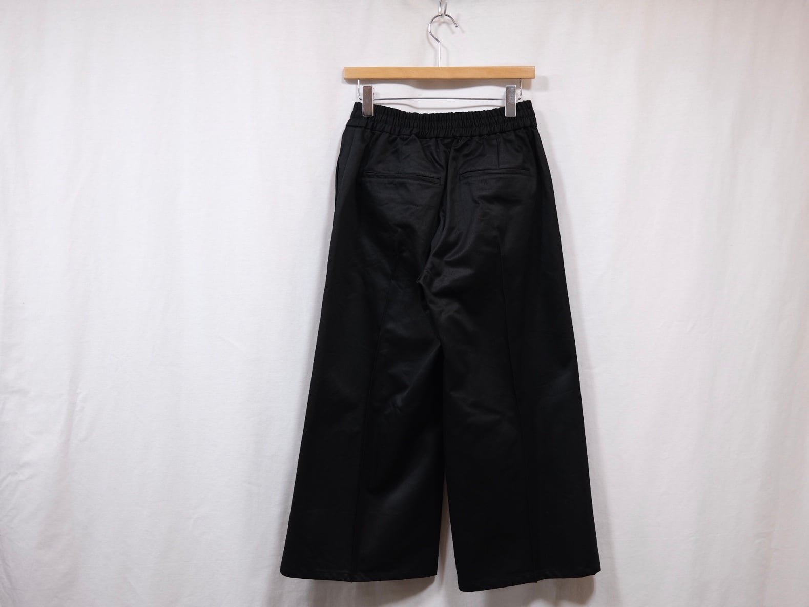 semoh”Pin Tuck Wide Pants Black” | Lapel online store