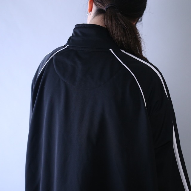 "black×white" good coloring over silhouette track jacket