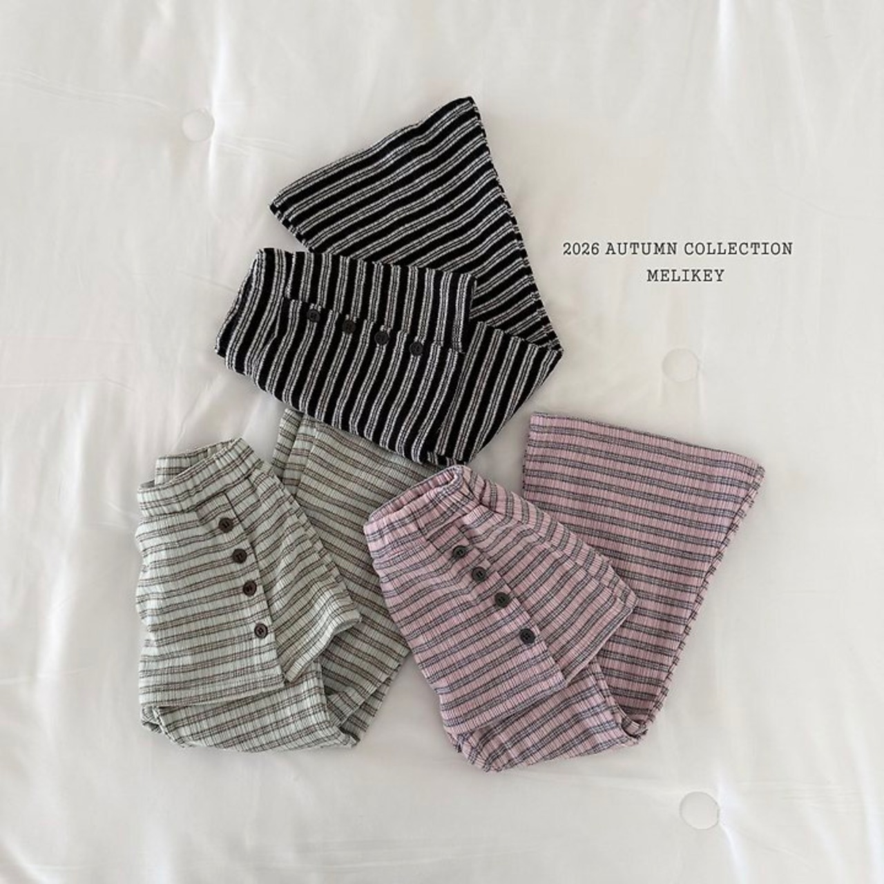 韓国子供服 / 26Autumn / 〖取寄〗Melikey / ボタンラップブーツカットパンツ / 女子服 *XS~JM*
