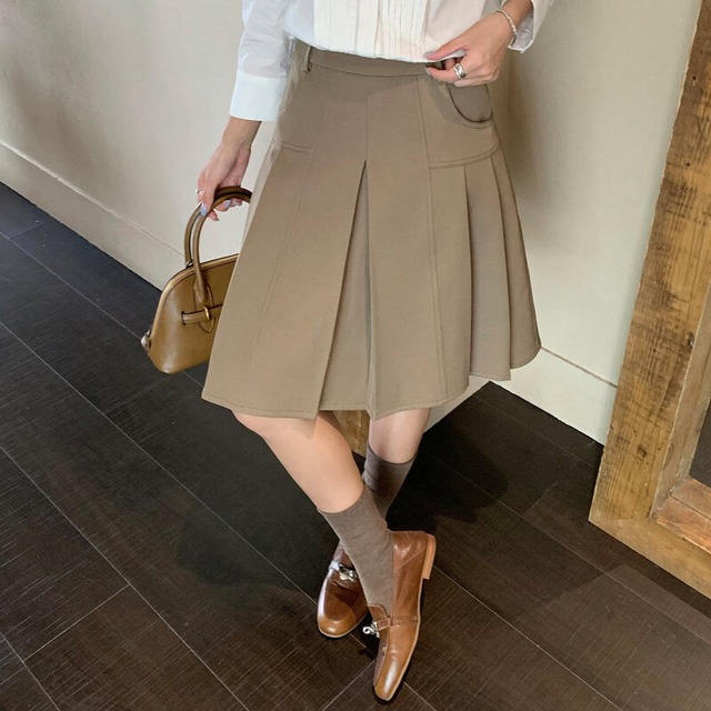 Pleats flare skirt　M1402