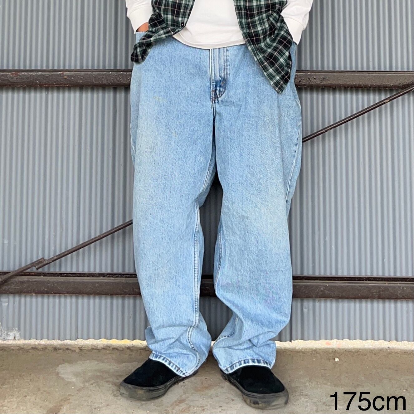 W42×L30】Levi