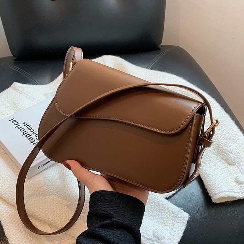 スタンダードオータムウィンターシングル レトロ 秋物 冬物 メッセンジャーバッグ サドルバッグ シートバッグ Tiancai_Wing_Bag65294716701