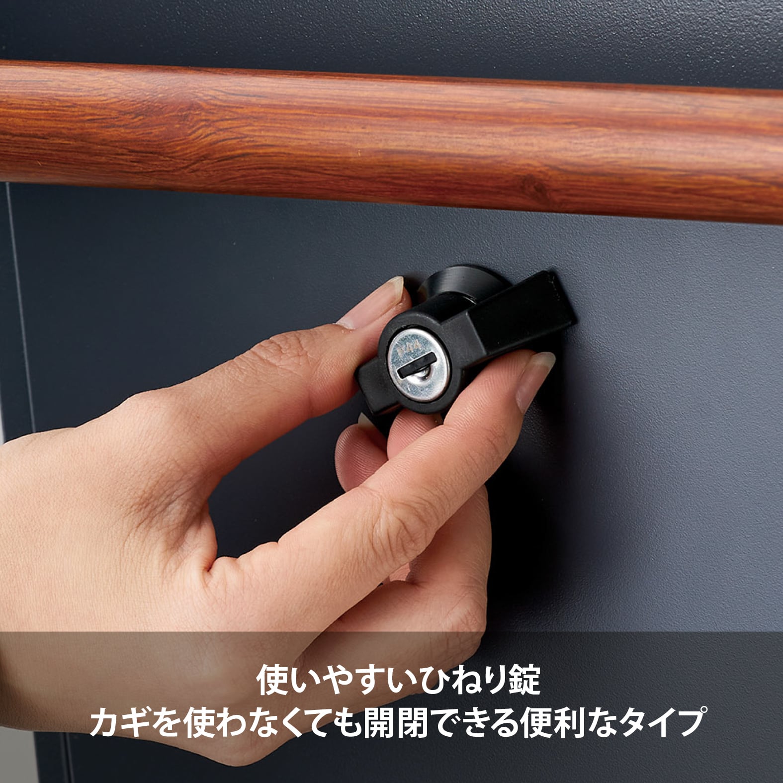 センサーライト付壁掛けﾎﾟｽﾄ(GALVA) | SUETOYA(スエトヤ)