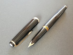 '60s　モンブラン マイスターシュテュック Ｎｏ １２　MONTBLANC MEISTERSTUCK No 12　（中字）　18K　　　　　02091＊