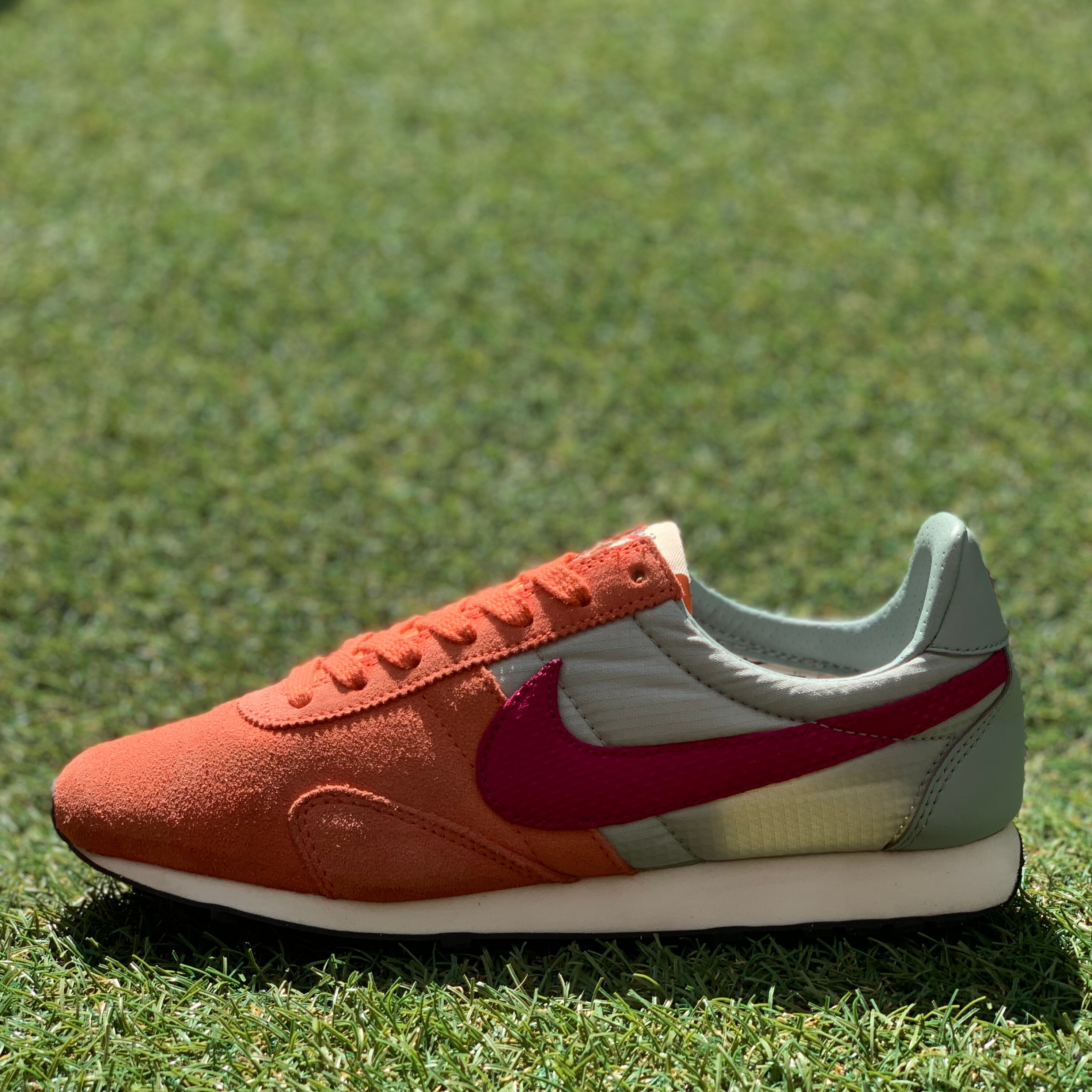 NIKE PRE MONTREAL RCR VNTG ナイキ プリモントリオールレーサーヴィンテージ E735