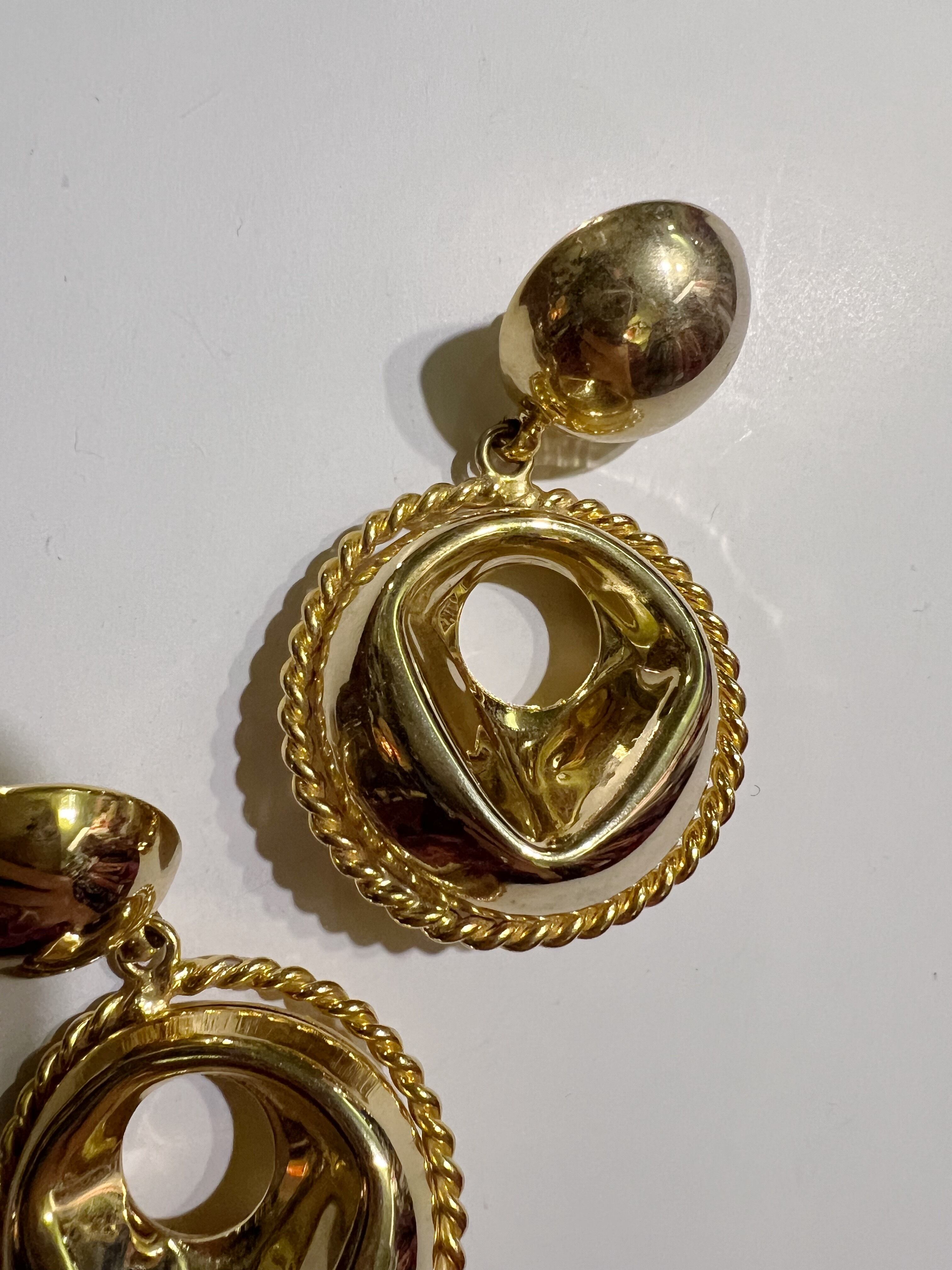 Vintage gold design earrings ( ヴィンテージ ゴールド デザイン イヤリング ) Riyad vintage