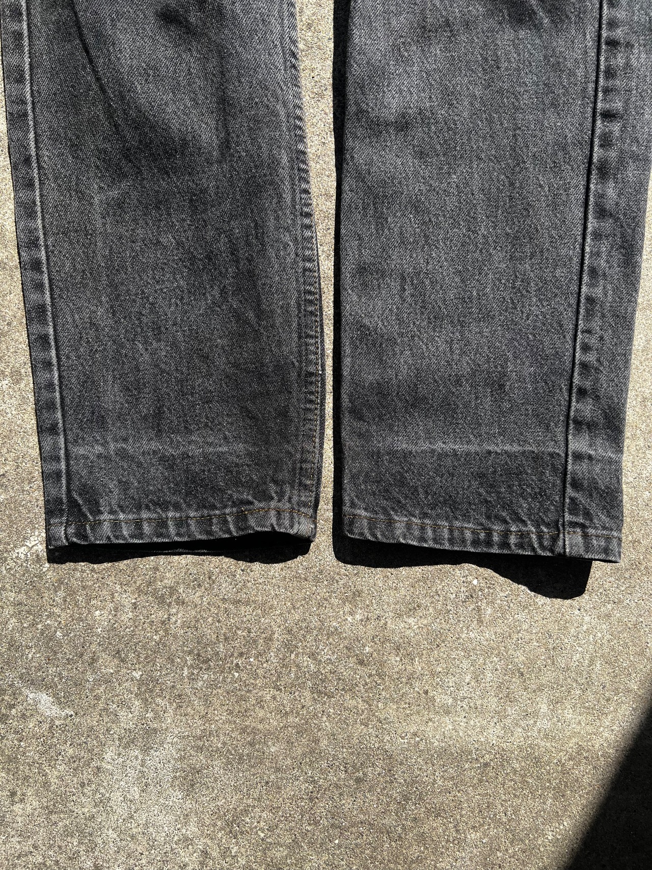 1980s Yarn Dyed Levis 505 "Black"