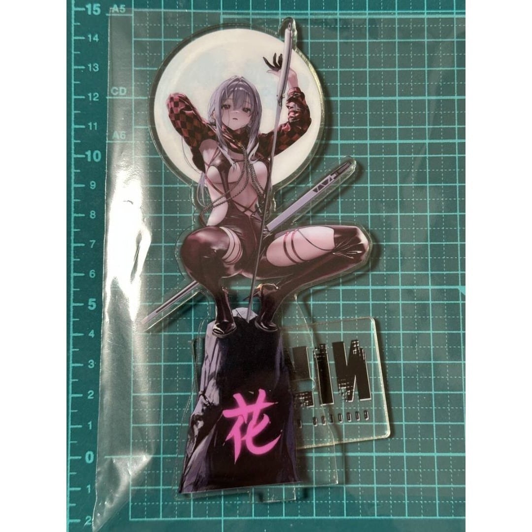 勝利の女神 NIKKE 紅蓮 アクリルスタンド ② | mihoyo、鳴潮、原神