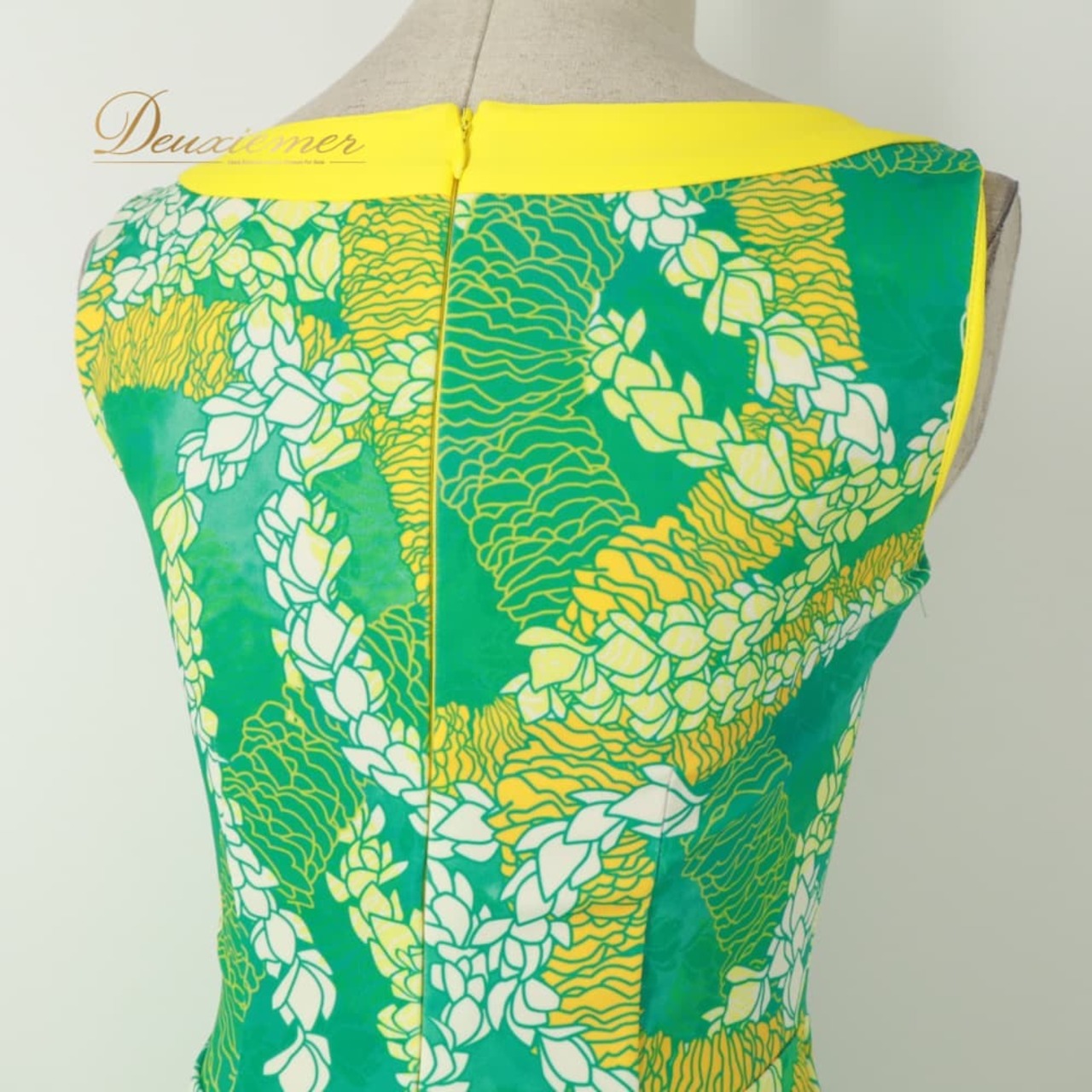 フラダンス 衣装 mmy modernistic ワンピース ドレス グリーン系 花柄 植物柄 ノースリーブ ハワイアンプリント ハワイアン アロハ フラ ダンス レッスン 練習 ハワイアンダンス フレアスカート 緑 黄 白 イエロー系 ホワイト系 華やか 鮮やか かわいい おしゃれ 上品 大人っぽい