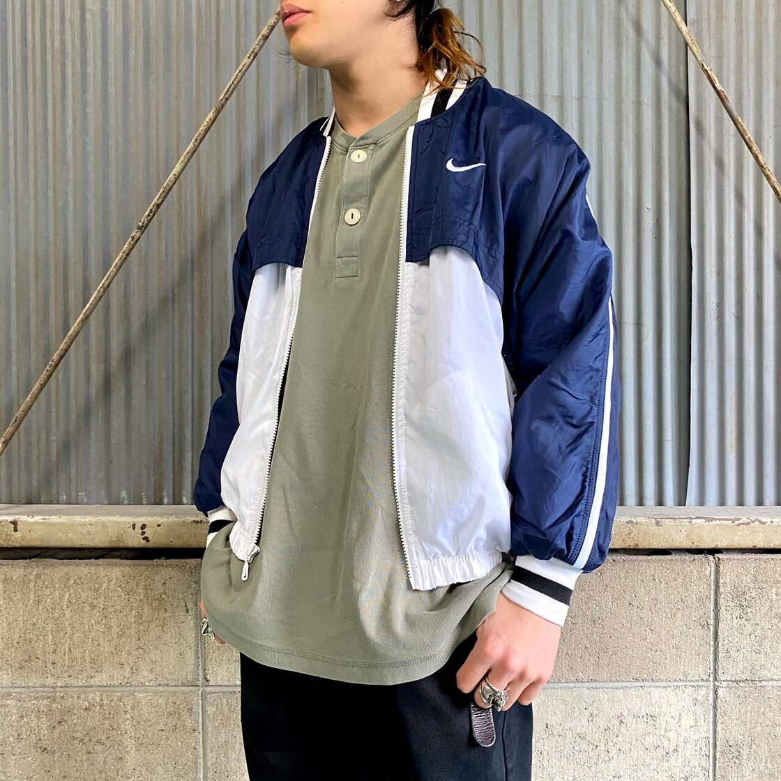 90年代 NIKE ナイキ ワンポイントロゴ刺繍 ナイロンジャケット 