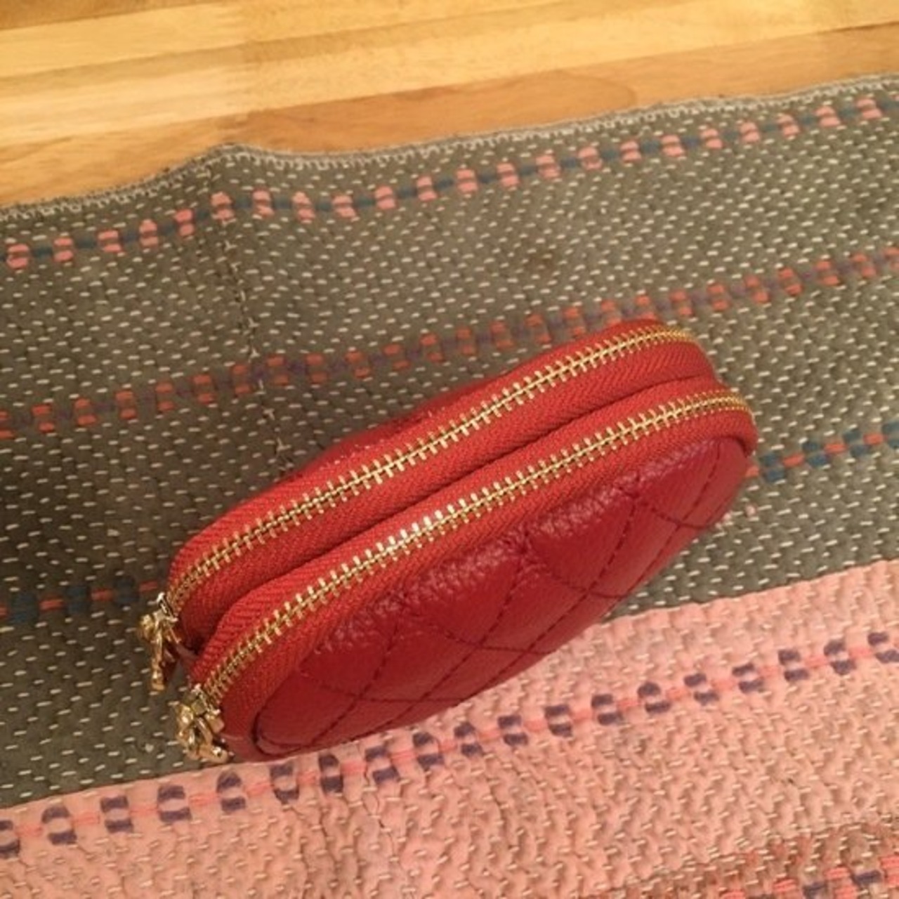 TOPANGA Bag キルティングポーチ レッド