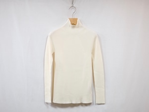 BATONER “ Women RIBNITURE TURTLE NECK” IVORY