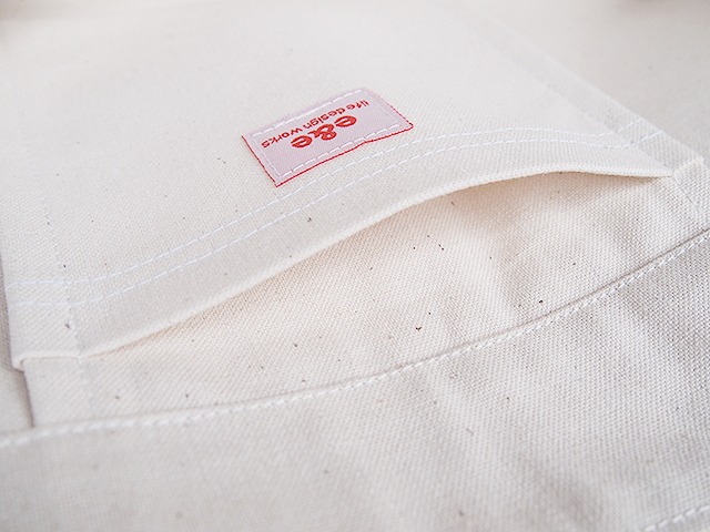 ショッピングショルダーバッグ（TOTE BAG OFF WHITE "ENJOY & ENTERTAINMENTS"）