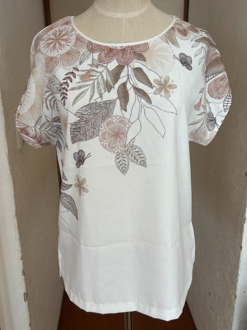 【M】洗えるニャンドゥティTシャツ