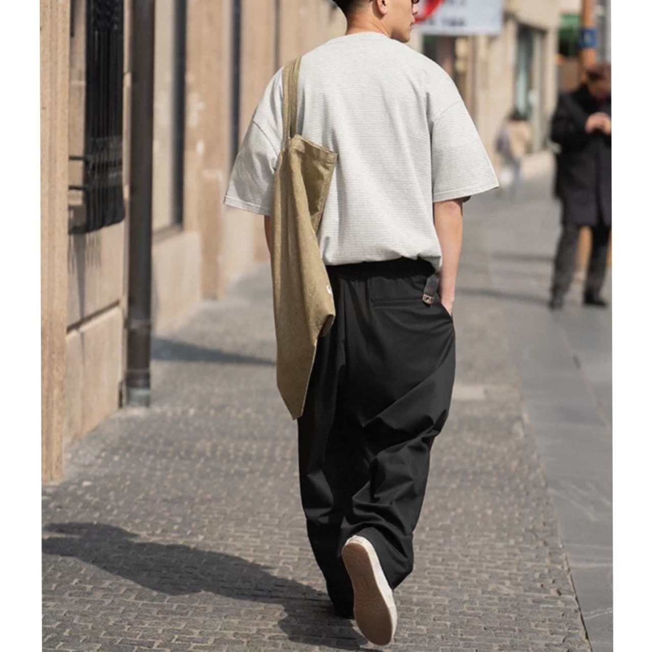 Pleated wide tapered pants 1467 - 6
