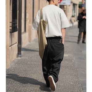 Pleated wide tapered pants 1467