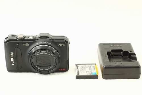 FUJIFILMフジフイルム FinePix F600EXR ブラック 極上品ランク