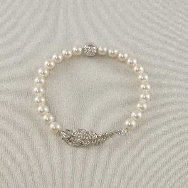 SWAROVSKI ブレスレット USED美品 フェザーモチーフ スワロフスキ 
