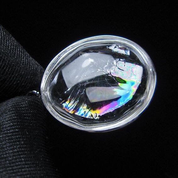 アイリスクォーツ 水晶 ペンダント 虹入り おまかせ便 一点物 112-14195
