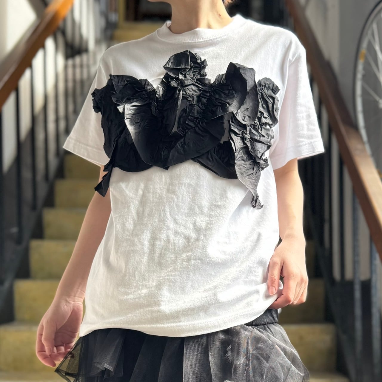 iki - キュプラテープ刺繍 ジグザグモチーフTシャツ | clever elephant