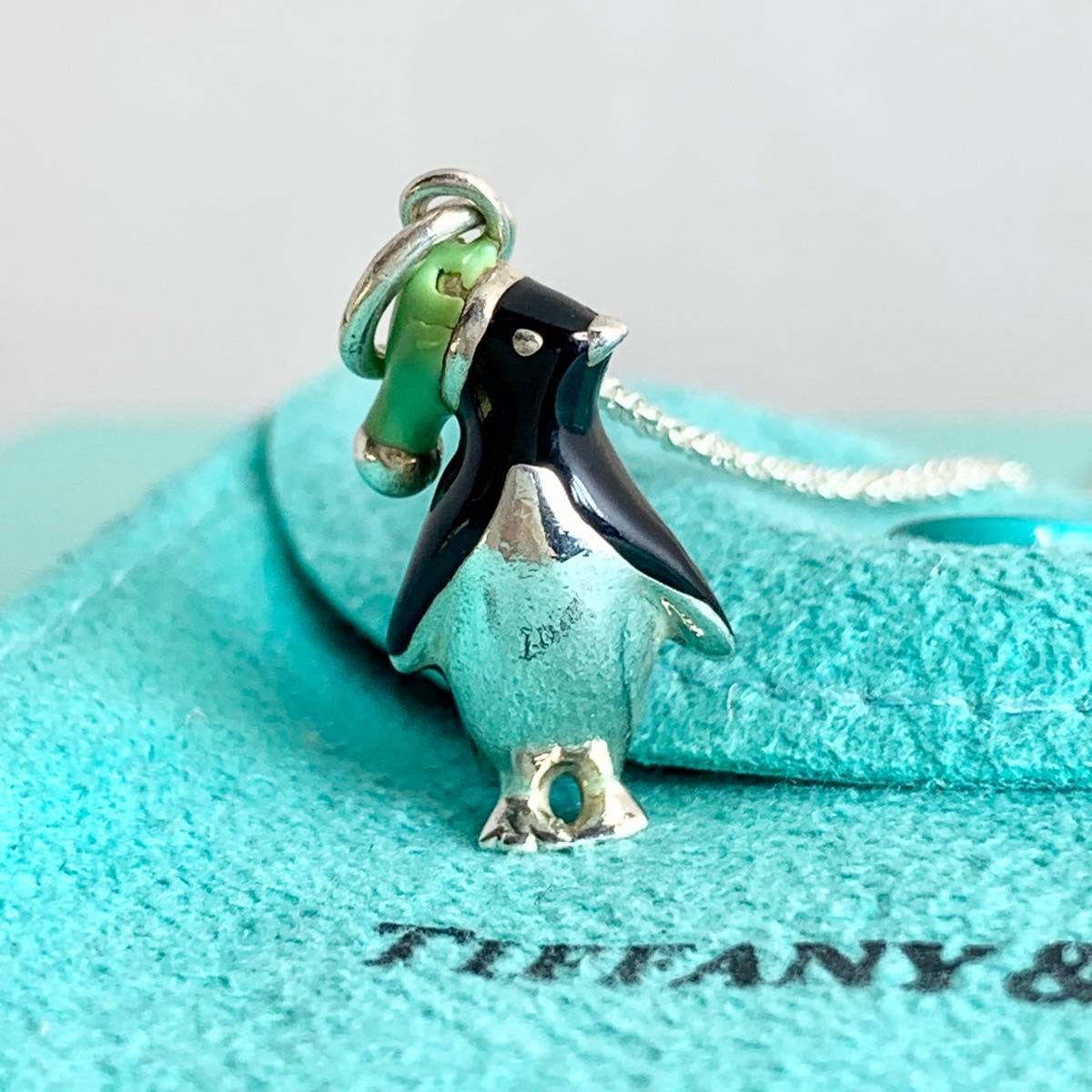 ティファニー ハードウェア ボルト スタッド ピアス シルバー R114f