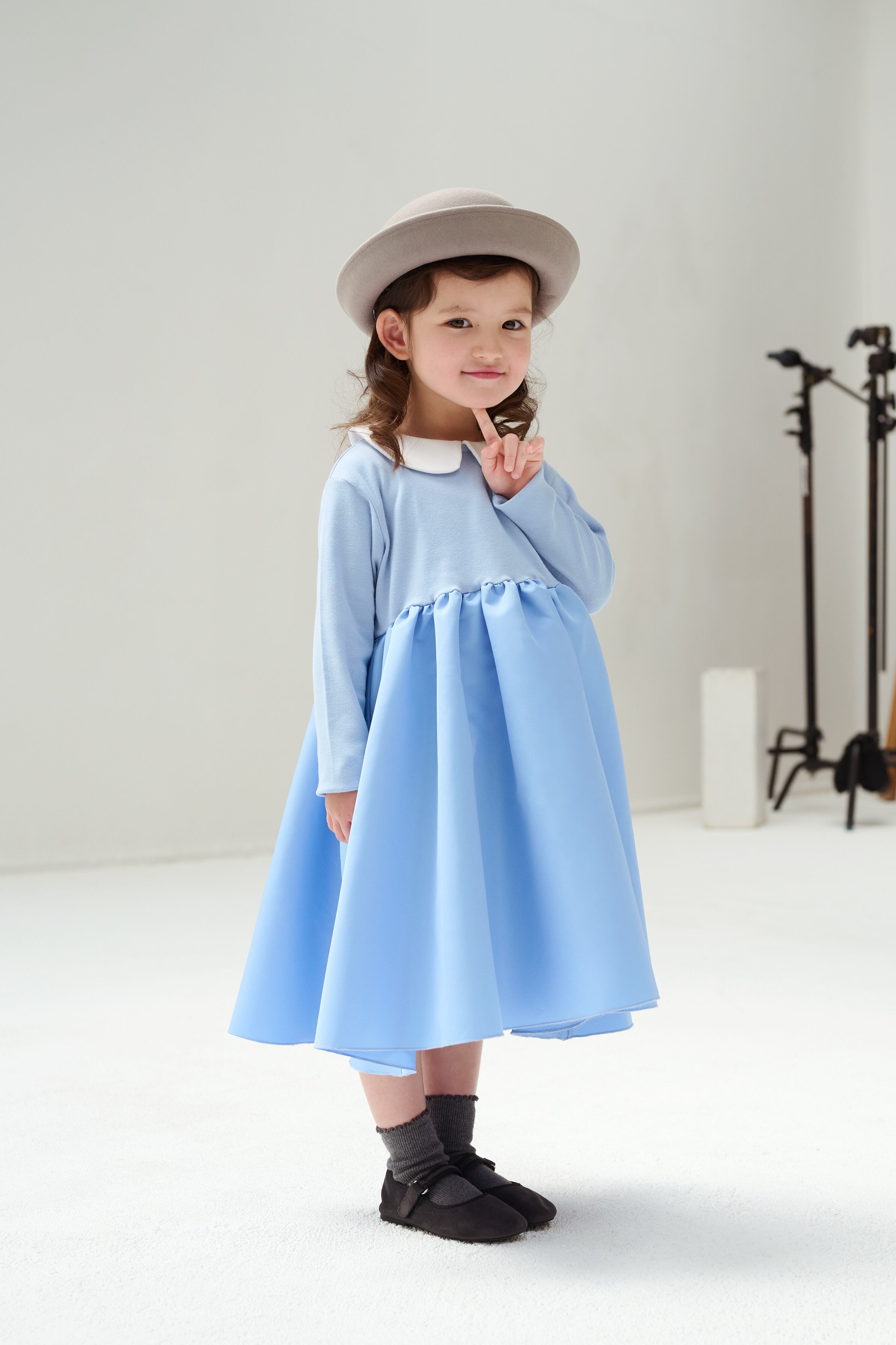 美品　アミカキッズ　ワンピース　4Yー6Y 110サイズ CEREMONY DRESS BLUE 4Y-6Y | AMICA・kids