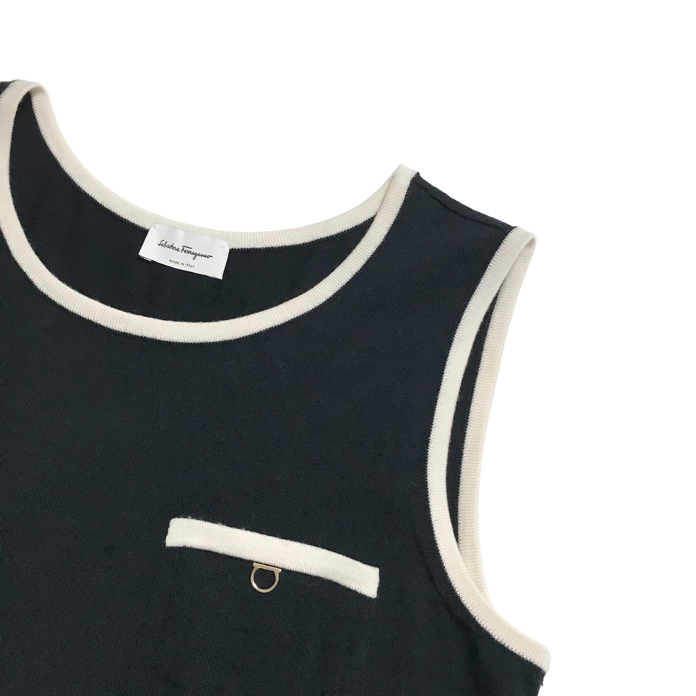 Ferragamo　ノースリーブ ⚫︎702 ferragamo tops フェラガモ タンクトップ ノースリーブ