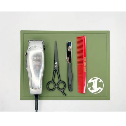 【新サイズ】アーヴィングバーバーカンパニー28x21.5 ワークステーションマット セージ