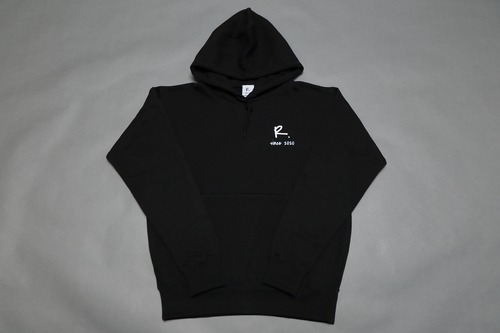 3:R. Logo hoodie