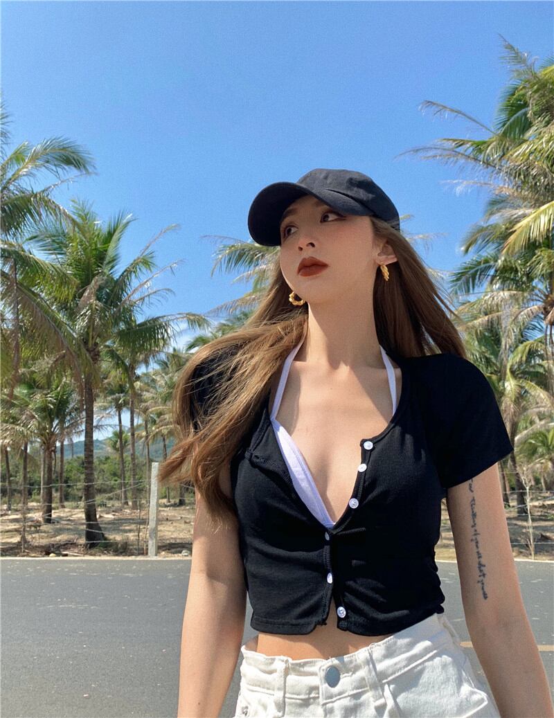 ニットTシャツ サマー薄手カーディガンスタイルブラックショートクロップドトップス 夏物 ブラックストロベリース50946193437