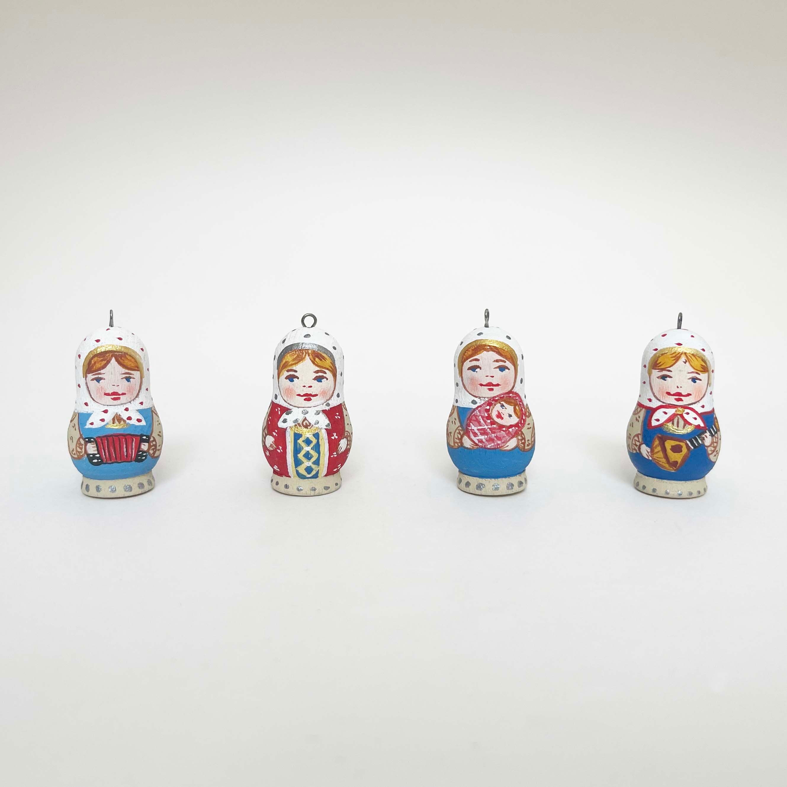 リュドミラさんのチャーム(白ずきん)