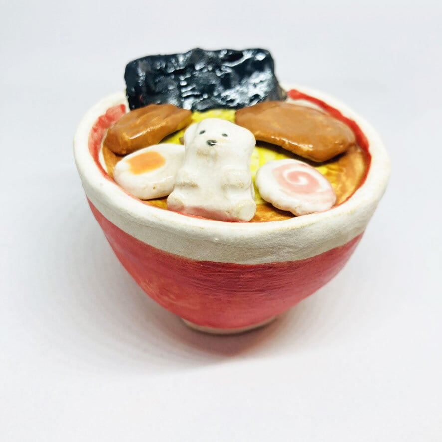 しろくまトッピングラーメン/ すずきたまみ / 陶芸作品