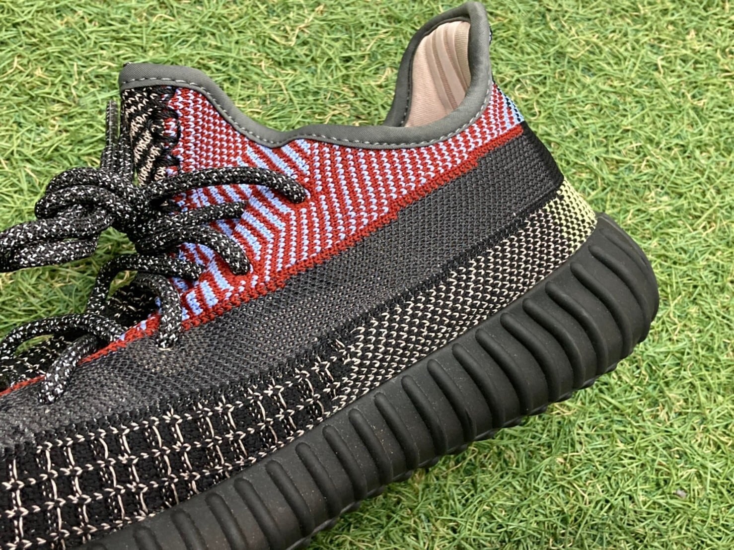 15%OFF MORE SALE adidas YEEZY BOOST 350 V2 YECHEIL REFLECTIVE 