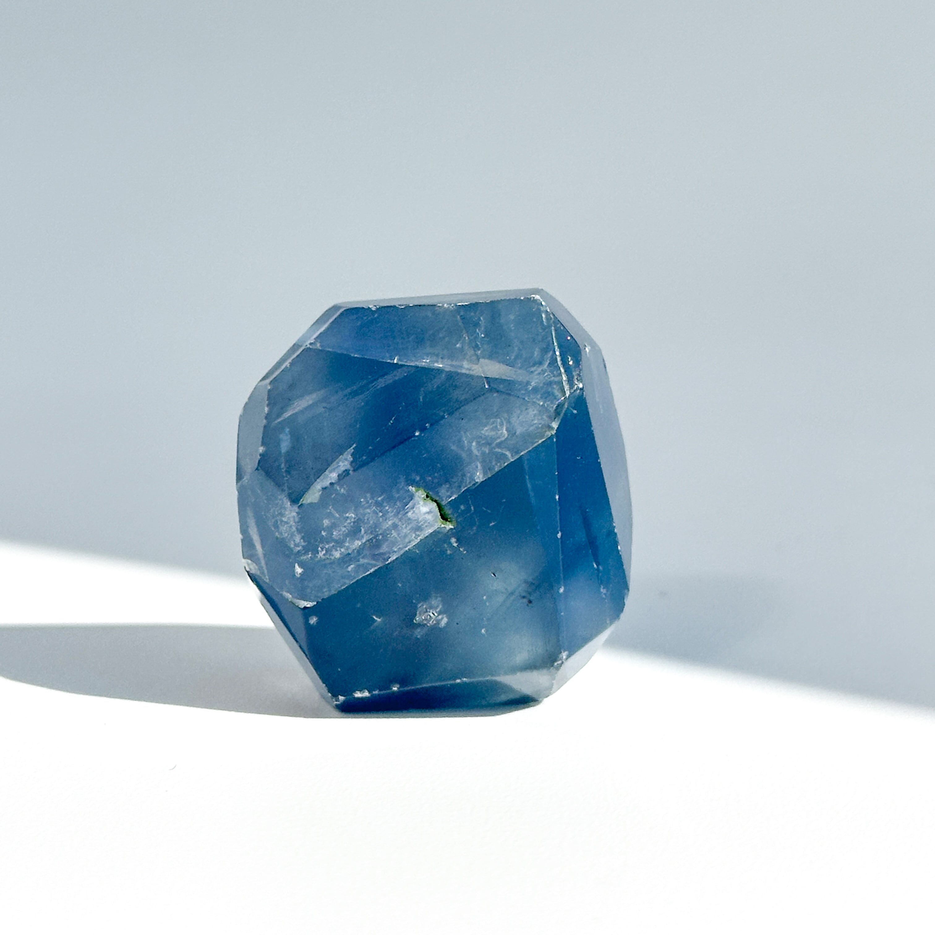水晶 フローライト 13kg ーtot012 ブルーフローライト フリーフォーム 12◇ Fluorite ◇天然石・鉱物