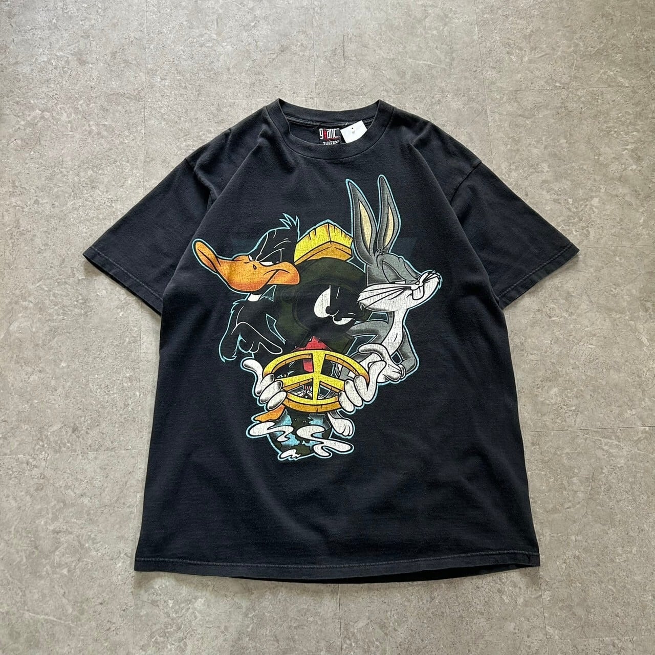 90s Looney Tunes peace symbol design T-shirt【仙台店】