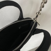 【受注予約：7月中旬入荷予定】quilted mini hand bag/black
