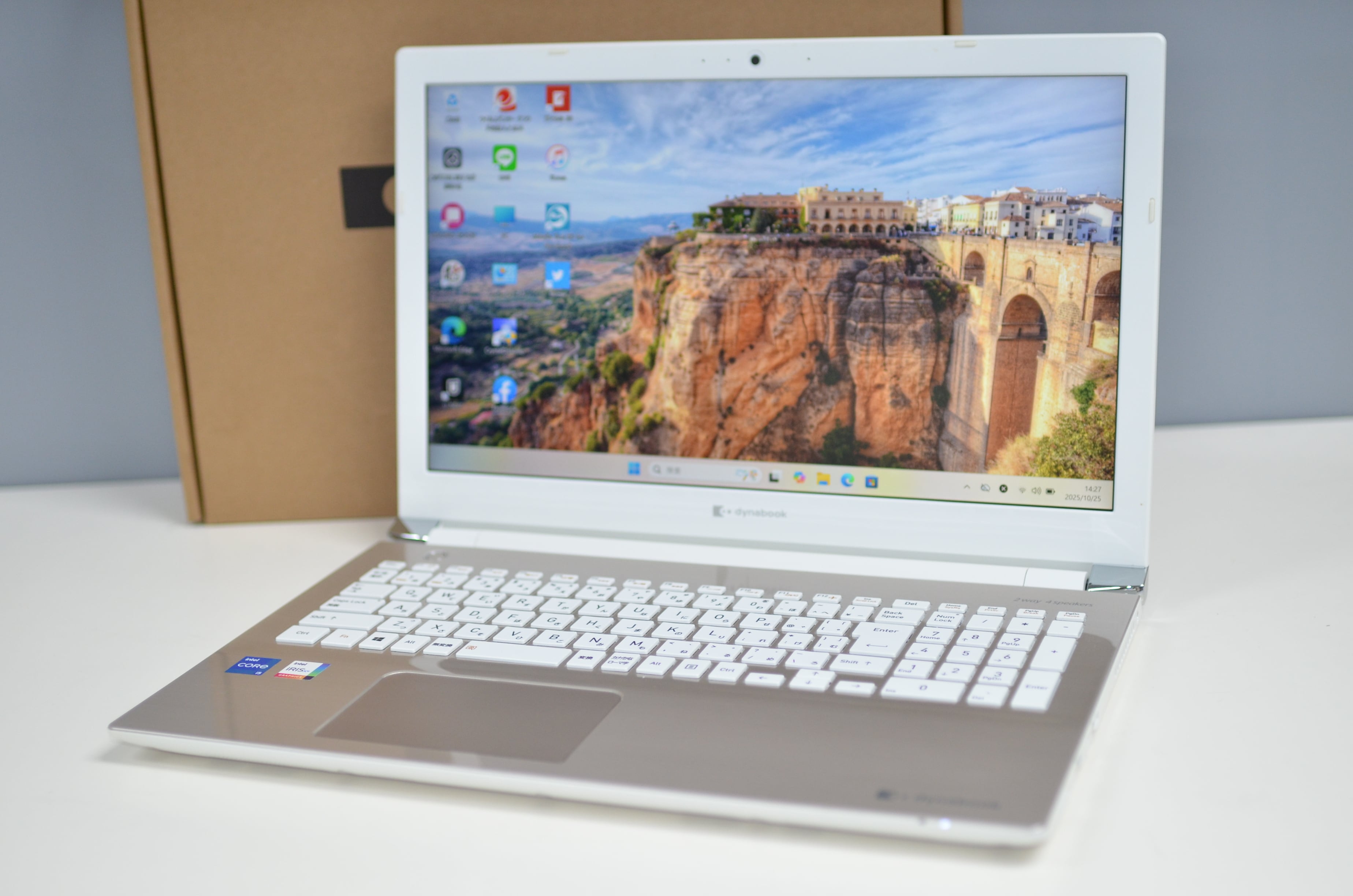 中古ノートパソコン DELL Inspiron 13 7380 Windows11+office 爆速