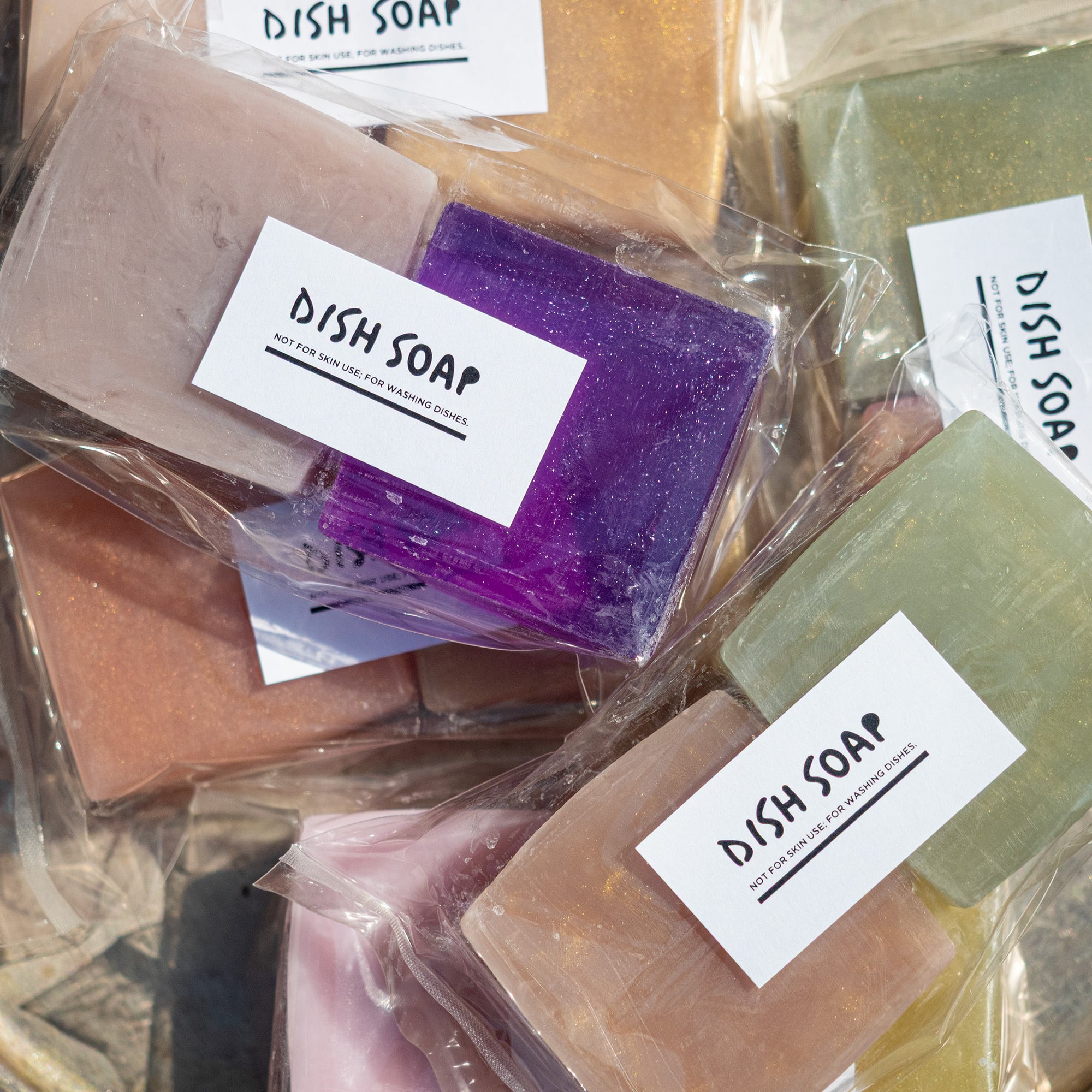 お皿洗い石鹸 ぺったんこサイズ