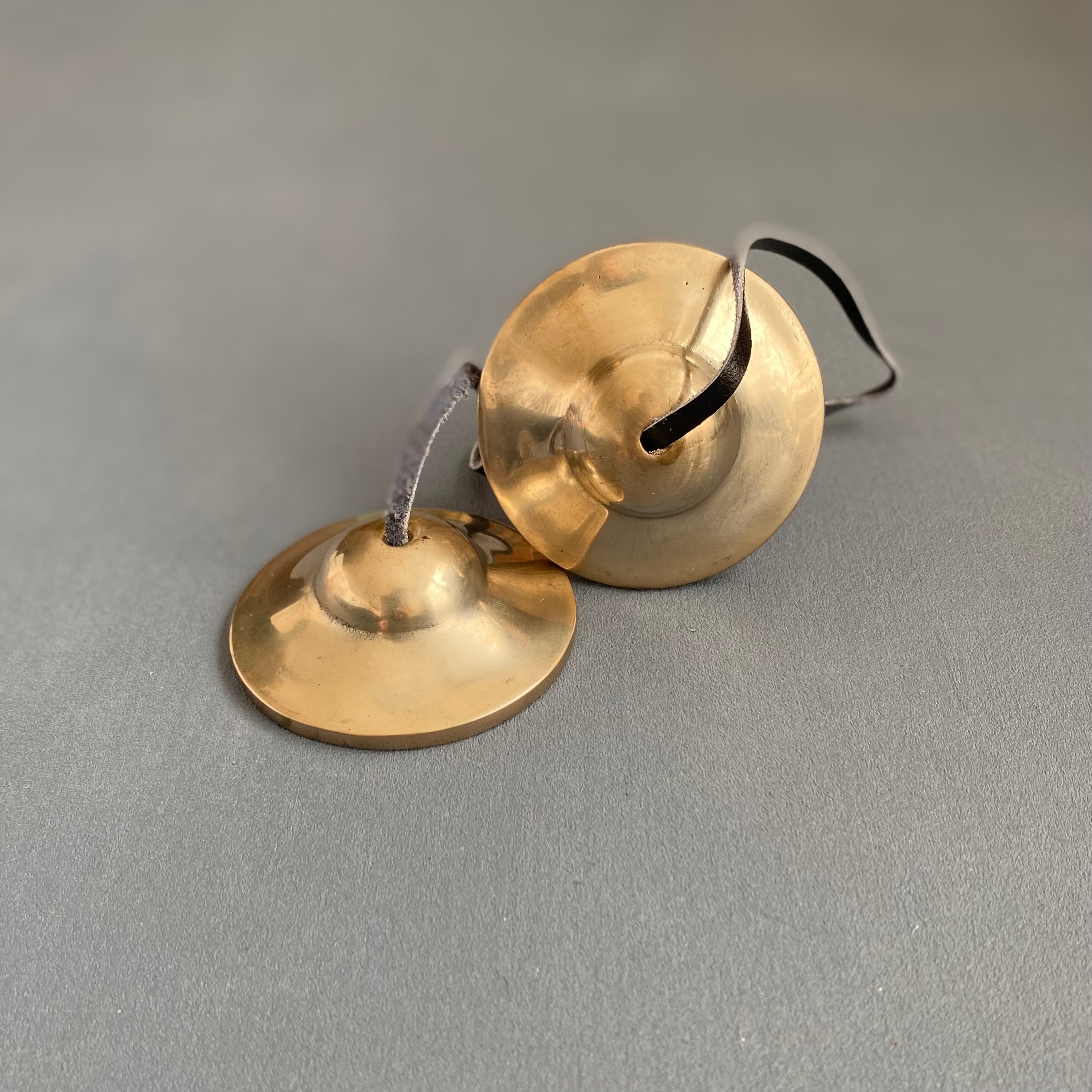 シンプル セミゴールド ティンシャ M ネパール製 ハンドメイド セブン