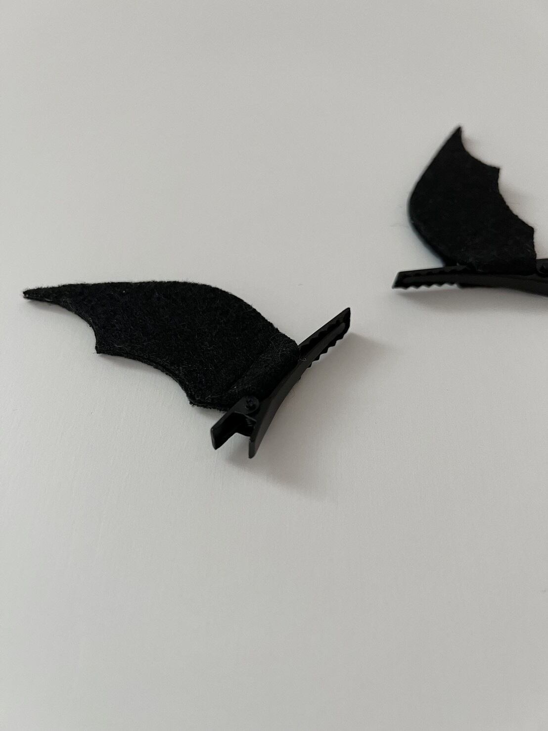 【即納】コウモリヘアピン