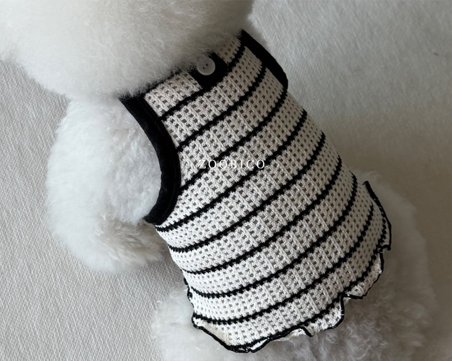 lowell knit crop top XS ~ XL 2color / 犬服 ショート丈 ニット素材 犬 服 夏 ボーダー ストライプ キャミソール 軽量 おぱんつカット タンクトップ 涼しい crop top 薄手 ノースリーブ 可愛い 韓国 ペット服 通気性抜群 犬の服 ドッグウェア 袖なしTシャツ 猫