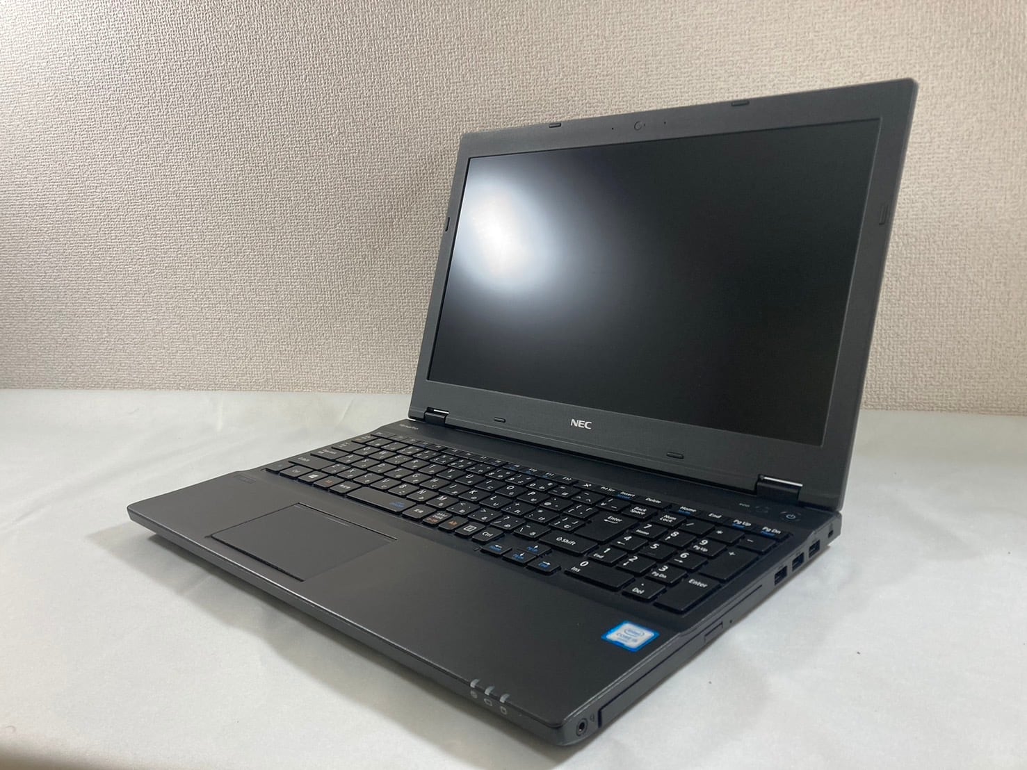 富士通】FMV LIFEBOOK AH42/U FMVA42UB | アキバカカク