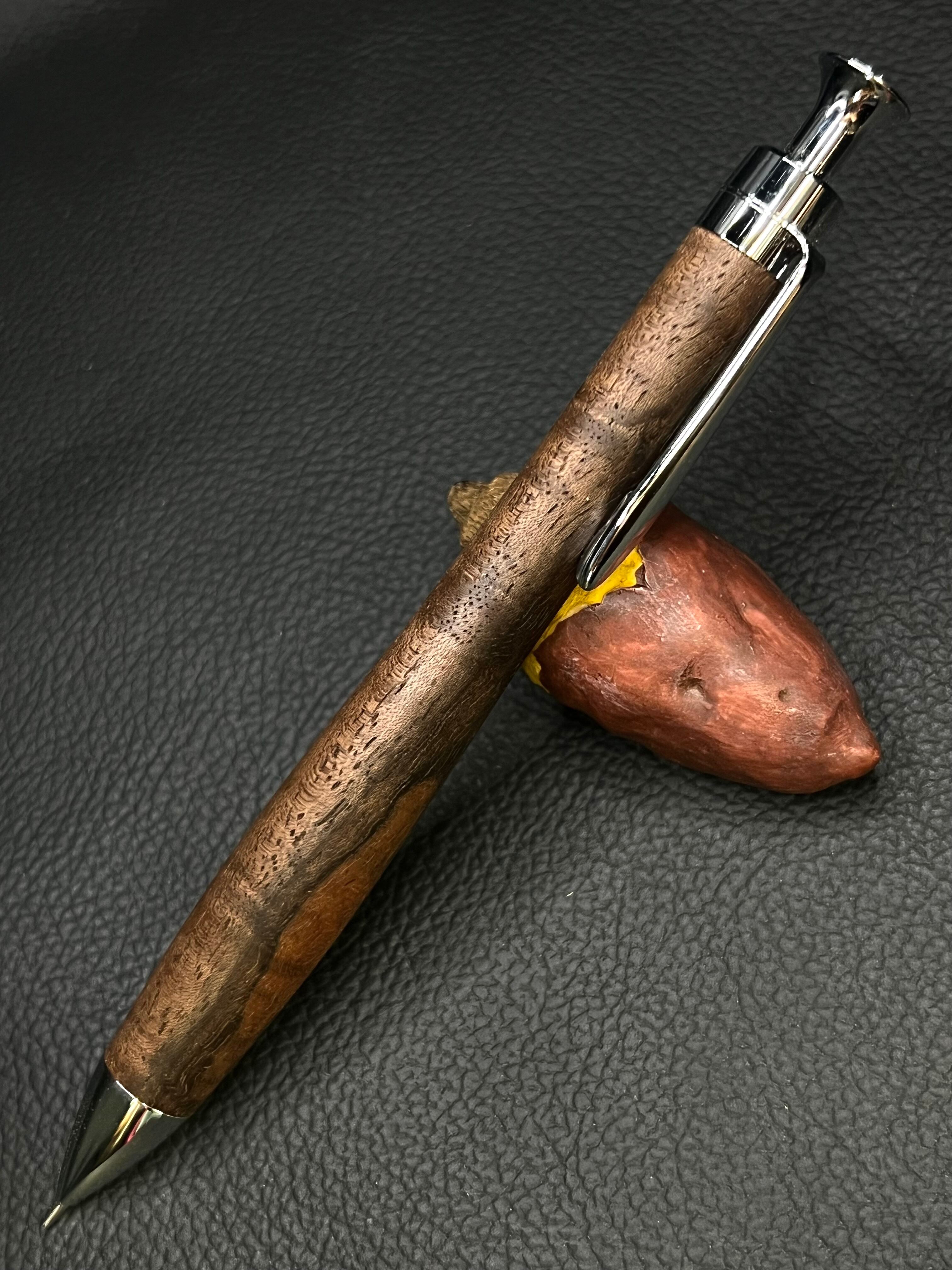 28 ブラックウォルナット 極上杢 | こぶた工房