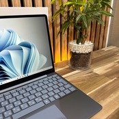 \ 公式ショップ限定価格❣️/ 美品《2022年モデル》Surface Laptop Go3 第12世代 メモリ8GB SSD256GB 人気ノートパソコン 安心サポート&3ヶ月保証付き